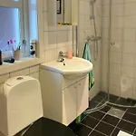 Дом отдыха Modern With Panoramic Views In Aukland