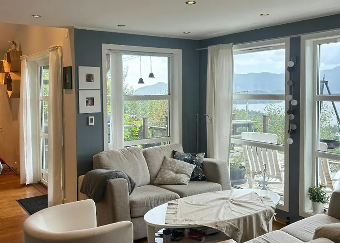 Modern With Panoramic Views In Aukland בית נופש *